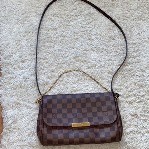 AUTHENTIC Louis Vuitton Damier Cross Body